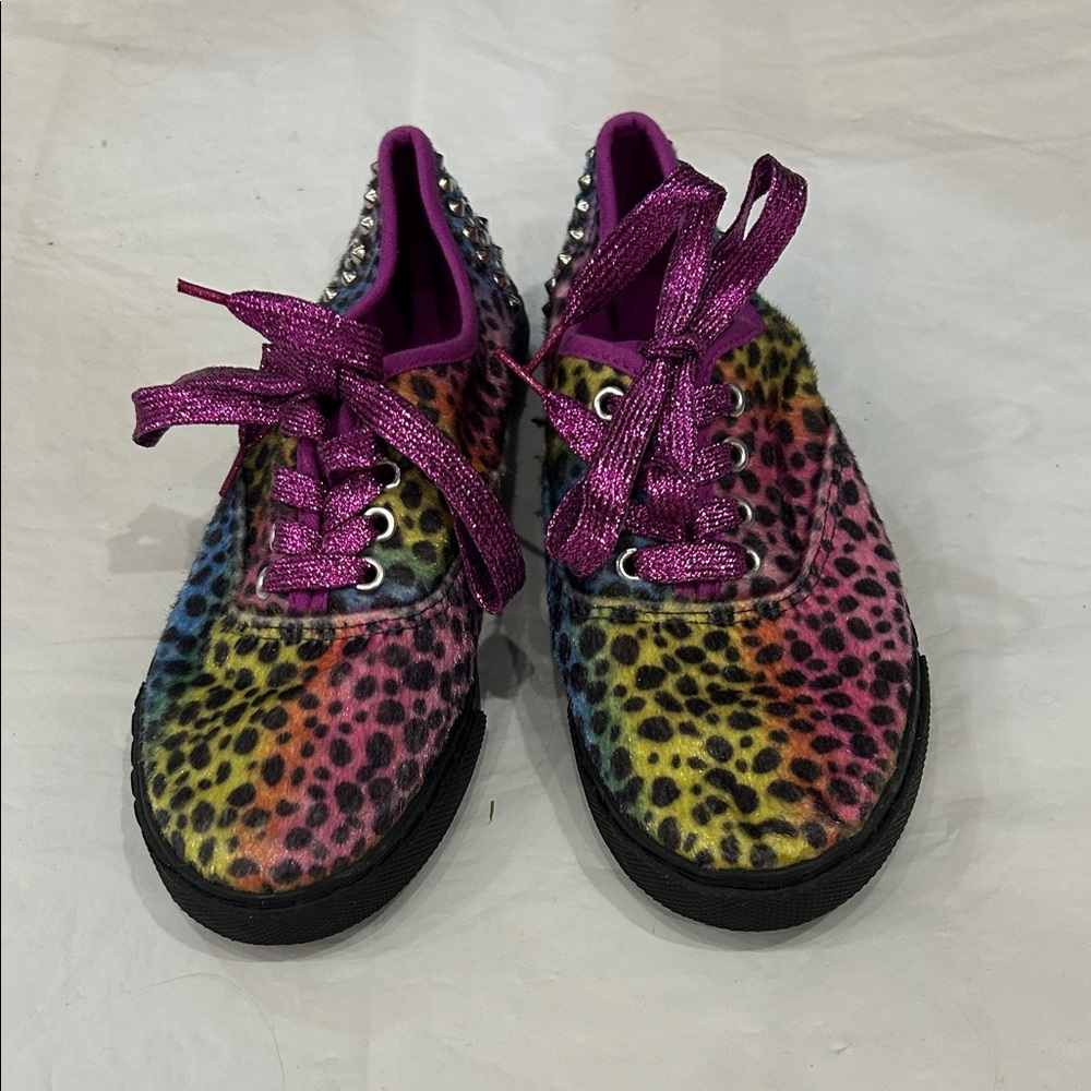 Vibrant Leopard Print Kids Sneakers with Purple Accents